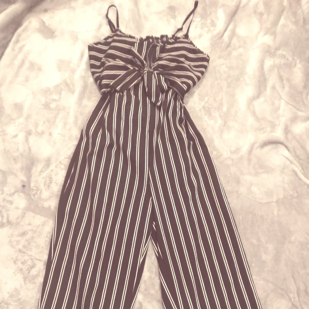 Title Unknown Black&White Jumpsuit size XS